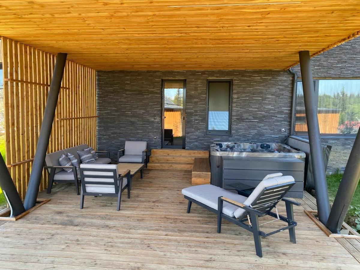 Lodge Wellness Venus